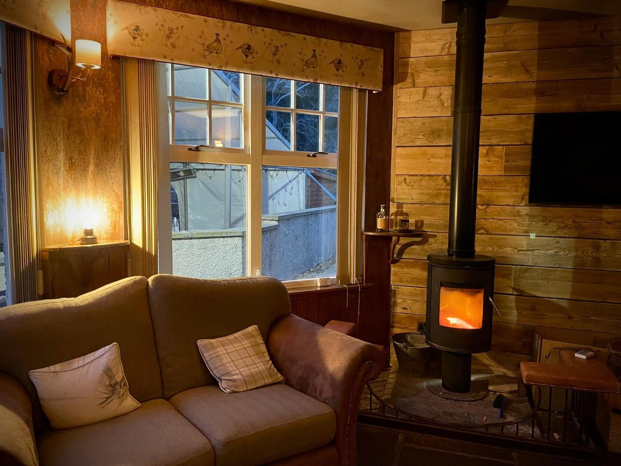 Glen Clova Hotel & Luxury Lodges Millton of Clova Zewnętrze zdjęcie